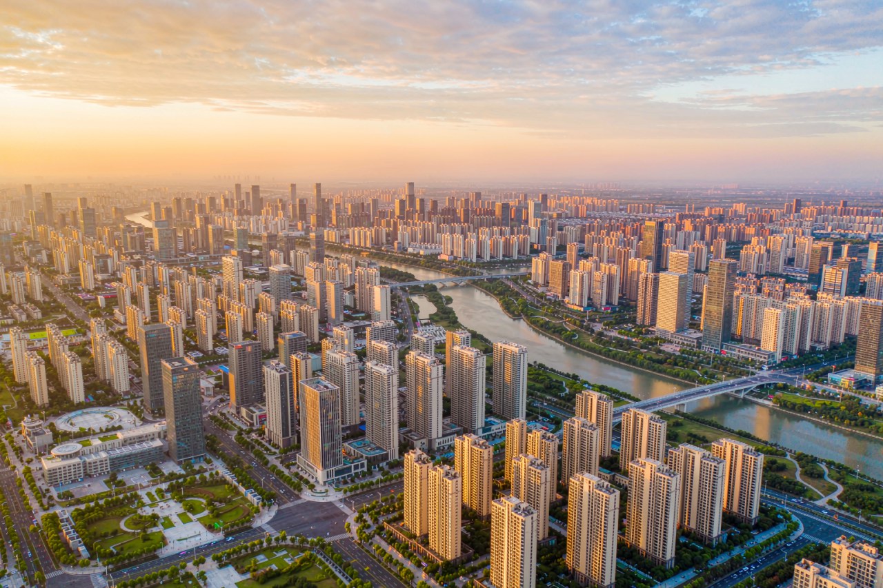 住建部数据：1—7 月全国二手房交易网签面积同比增长 10.2% · 盛家房产经纪有限公司
